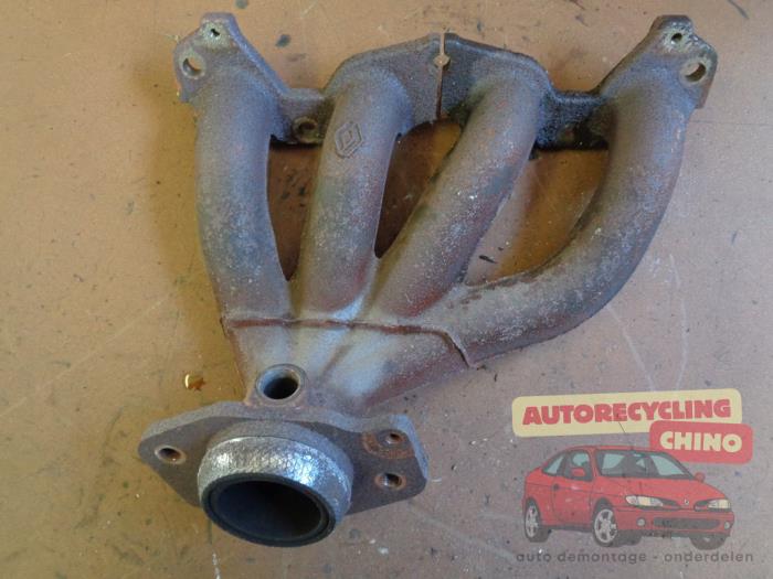 Gebrauchte Abgaskrümmer Renault Clio III (BR/CR) 1.2 16V 75 Preis € 38,00 Margenregelung angeboten von Autorecycling Chino B.V.