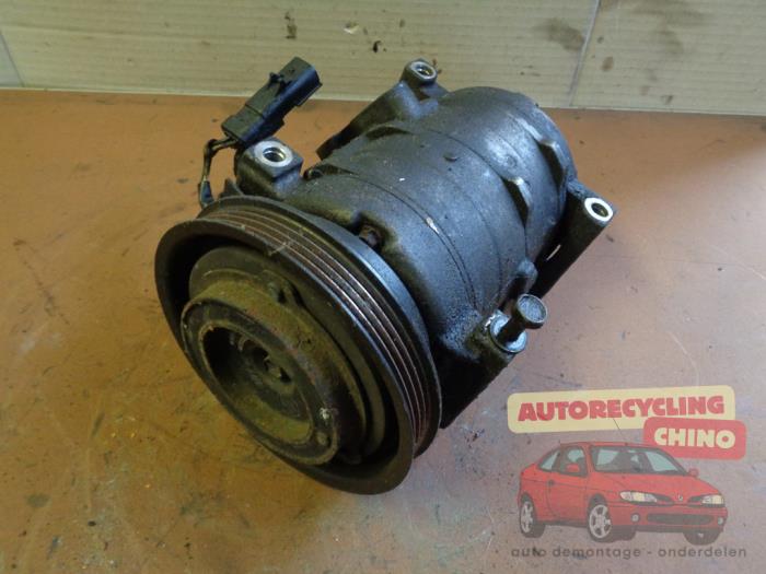 Usagé Compresseur de clim Chrysler Neon II 2.0 16V LE,SE,CS,Sport Prix € 38,00 Règlement à la marge proposé par Autorecycling Chino B.V.