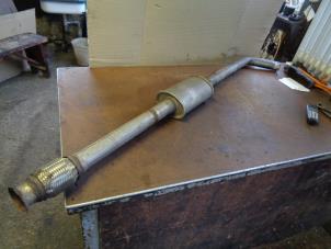 Used Exhaust middle silencer Renault Megane (BA/SA) 1.4i RL,RN Price € 35,00 Margin scheme offered by Autorecycling Bart