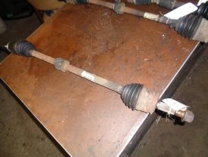 Used Front drive shaft, right Mitsubishi Colt (Z2/Z3) Price € 40,00 Margin scheme offered by Autorecycling Bart