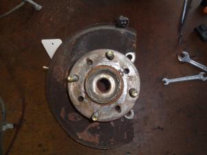 Used Front wheel hub Mitsubishi Space Star (DG) 1.9 DI-D HP Price € 25,00 Margin scheme offered by Autorecycling Bart
