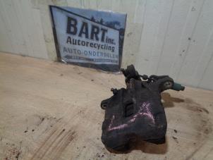 Used Rear brake calliper, left Renault Trafic New (FL) 1.9 dCi 82 16V Price € 45,00 Margin scheme offered by Autorecycling Bart