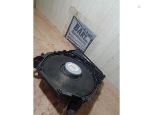 Used Subwoofer BMW 1 serie (E82) 120d 16V Price € 25,00 Margin scheme offered by Autorecycling Bart
