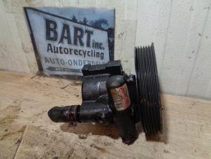Used Power steering pump Dacia Sandero I (BS) 1.4 Price € 35,00 Margin scheme offered by Autorecycling Bart