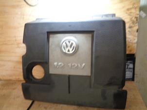 Usagé Boîtier filtre à air Volkswagen Polo IV (9N1/2/3) 1.2 12V Prix € 25,00 Règlement à la marge proposé par Autorecycling Bart
