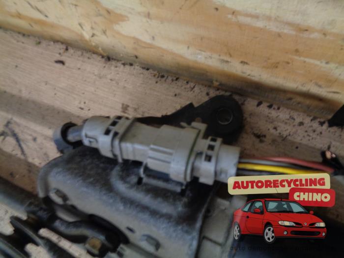 Wiper motor + mechanism Renault Master II 2.8 dTi T28 VALEO