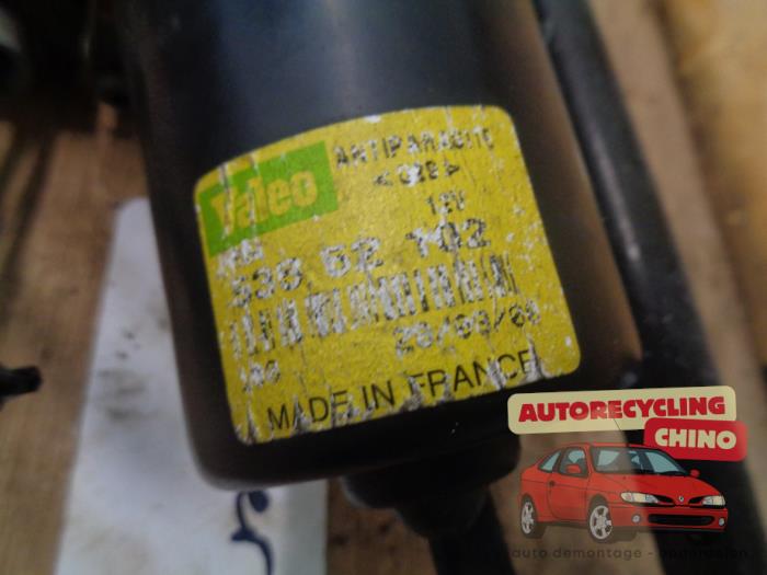 Wiper motor + mechanism Renault Master II 2.8 dTi T28 VALEO