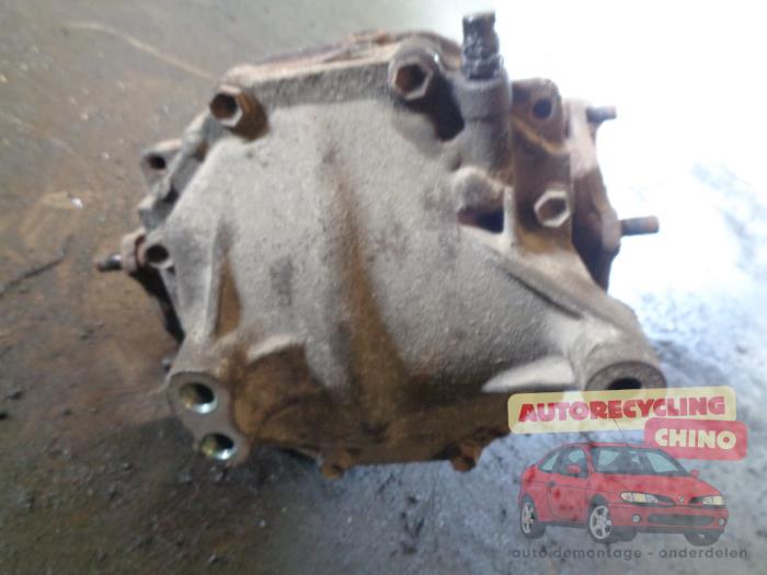 Rear differential Lexus IS 200 2.0 24V - 1GFE