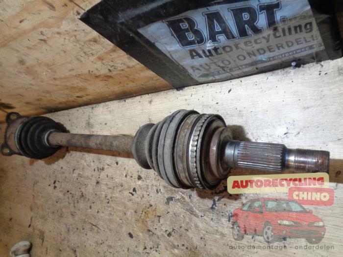 Lexus IS 200 Front drive shafts, left stock | ProxyParts.com