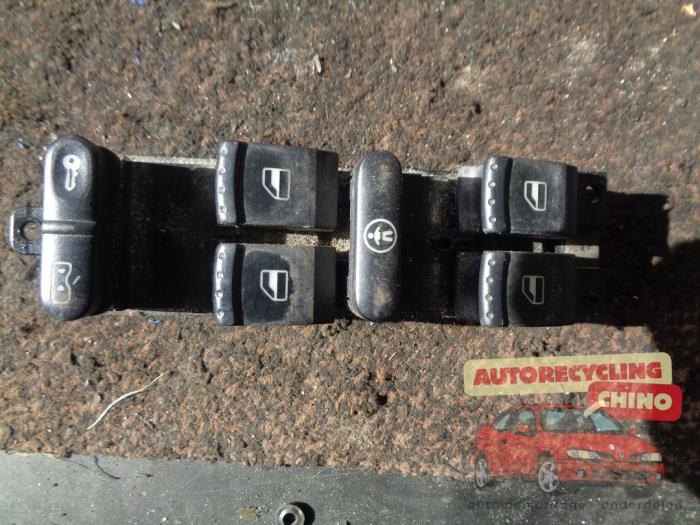 Usados Interruptor de ventanilla eléctrica Volkswagen Golf IV (1J1) 1.4 16V Precio € 8,00 Norma de margen ofrecido por Autorecycling Chino B.V.