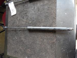 Used Set of gas struts for boot Audi Q5 (8RB) 2.0 TFSI 16V Quattro Price € 30,00 Margin scheme offered by Autorecycling Bart