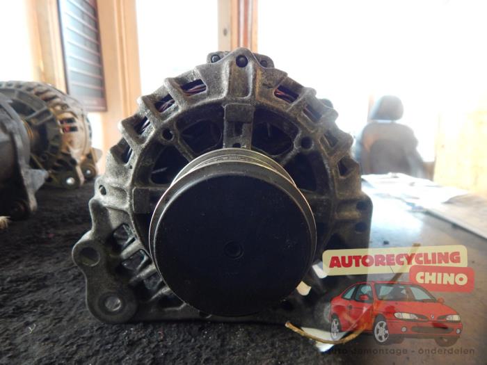 Gebrauchte Dynamo Audi A3 (8L1) 1.9 TDI 100 Preis € 31,00 Margenregelung angeboten von Autorecycling Chino B.V.