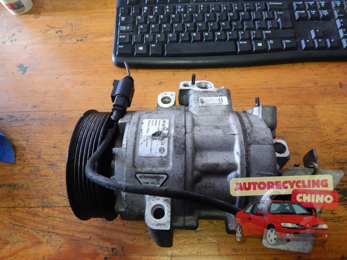 Usagé Pompe clim Volkswagen Polo IV (9N1/2/3) 1.9 TDI GT Prix € 46,00 Règlement à la marge proposé par Autorecycling Chino B.V.