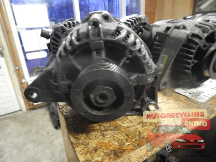 Begagnade Dynamo Peugeot 106 II 1.5 XNd,XRd,Sketch Pris € 25,00 Marginaltabell erbjuds av Autorecycling Chino B.V.