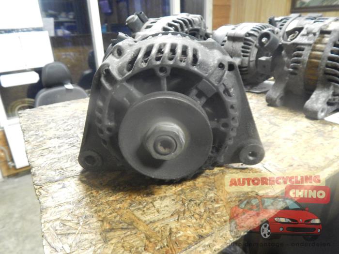 Begagnade Dynamo Peugeot 206 (2A/C/H/J/S) 1.1 XN,XR Pris € 35,00 Marginaltabell erbjuds av Autorecycling Chino B.V.