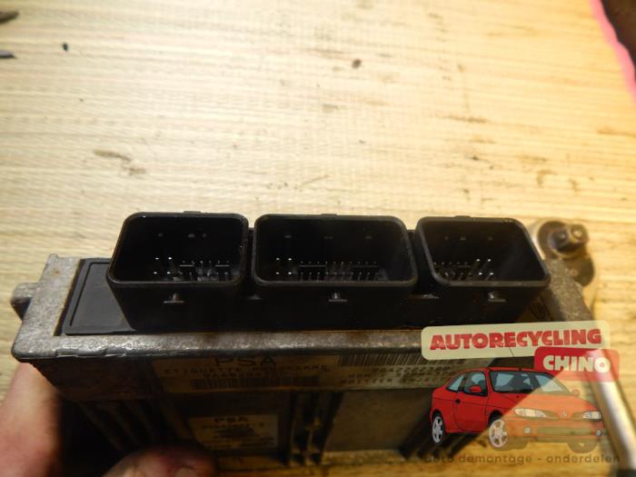 Engine management computer Citroen C3 1.4 216476273 KFV PSA