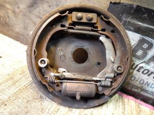 Used Brake anchor plate Fiat Panda (169) 1.2 Fire Price € 20,00 Margin scheme offered by Autorecycling Bart