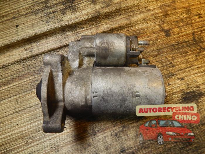 Begagnade Startmotor Peugeot 206 (2A/C/H/J/S) 1.4 XR,XS,XT,Gentry Pris € 25,00 Marginaltabell erbjuds av Autorecycling Chino B.V.