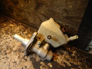 Used Master cylinder Peugeot Partner Tepee (7A/B/C/D/E/F/G/J/P/S) 1.6 HDI 75 16V Phase 1 Price € 35,00 Margin scheme offered by Autorecycling Bart