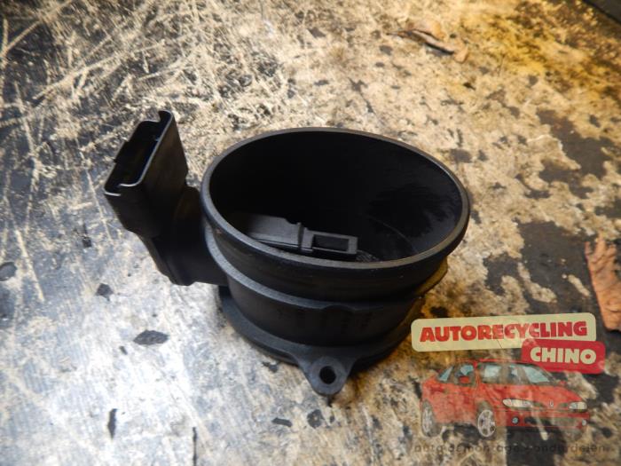 Gebrauchte Luftmassenmesser Peugeot Partner Tepee (7A/B/C/D/E/F/G/J/P/S) 1.6 HDI 75 16V Phase 1 Preis € 20,00 Margenregelung angeboten von Autorecycling Chino B.V.