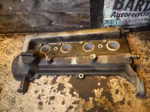Used Rocker cover Toyota Yaris Verso (P2) 1.3 16V Price € 50,00 Margin scheme offered by Autorecycling Bart