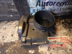 Używane Przepustnica Peugeot 207/207+ (WA/WC/WM) 1.6 16V VTi Cena € 30,00 Procedura marży oferowane przez Autorecycling Chino B.V.