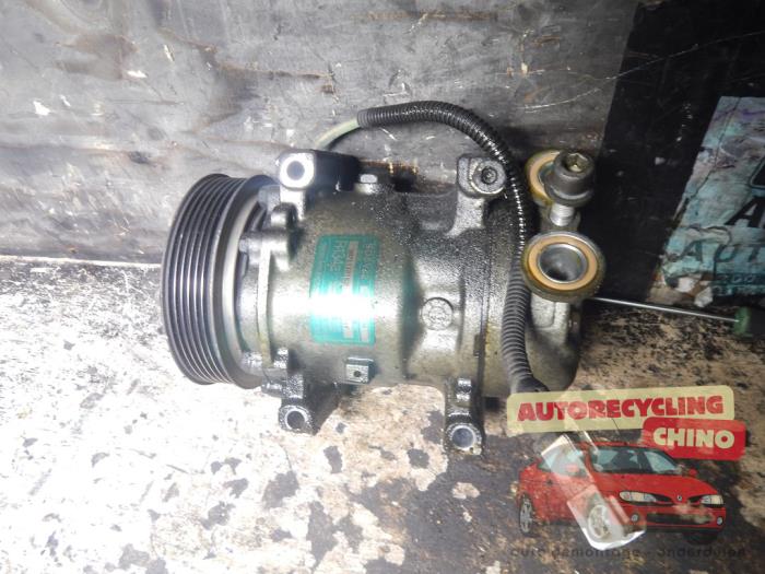 Usagé Pompe clim Citroen Xsara Picasso (CH) 1.8 16V Prix € 70,00 Règlement à la marge proposé par Autorecycling Chino B.V.
