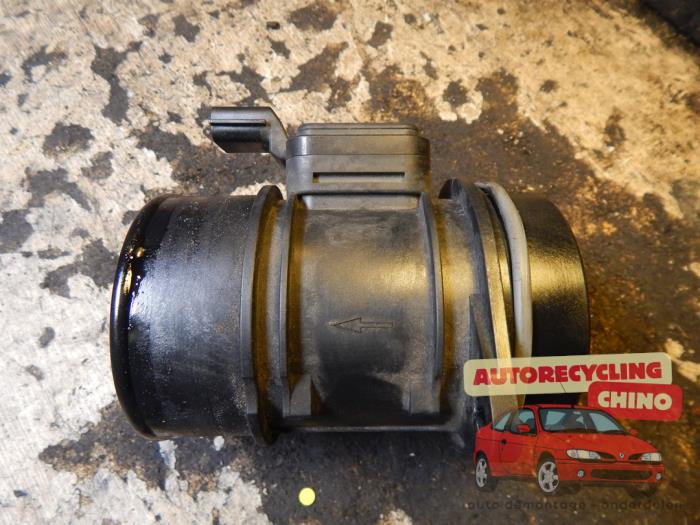 Gebrauchte Luftmassenmesser Renault Clio III (BR/CR) 1.5 dCi FAP Preis € 20,00 Margenregelung angeboten von Autorecycling Chino B.V.
