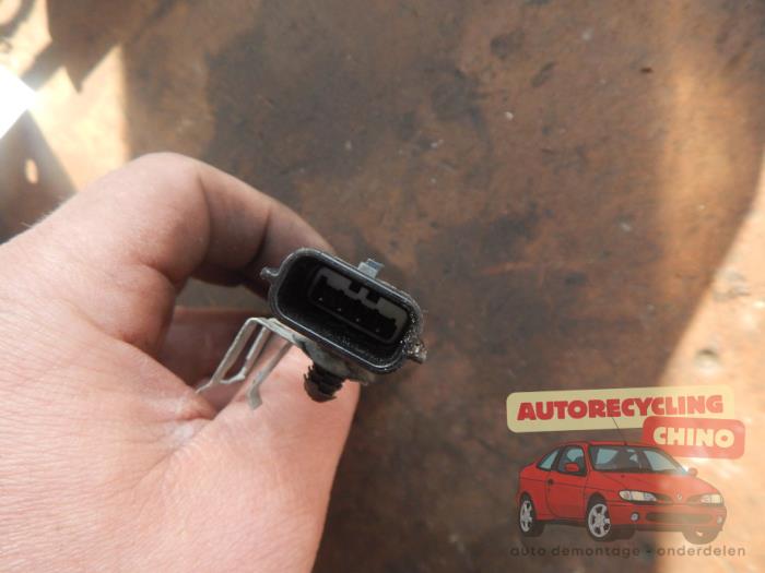 Sonde lambda d'un Renault Clio III (BR/CR) 1.2 16V Tce 2010