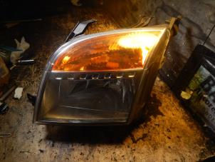 Used Headlight, left Ford Fusion 1.6 TDCi Price € 35,00 Margin scheme offered by Autorecycling Bart