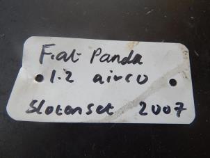 Usagé Kit serrure Fiat Panda (169) 1.2 Fire Natural Power Prix € 200,00 Règlement à la marge proposé par Autorecycling Bart