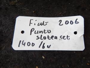 Used Set of locks Fiat Punto II (188) 1.4 16V Price € 225,00 Margin scheme offered by Autorecycling Bart