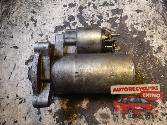Używane Rozrusznik Peugeot 206 (2A/C/H/J/S) 1.4 XR,XS,XT,Gentry Cena € 25,00 Procedura marży oferowane przez Autorecycling Chino B.V.