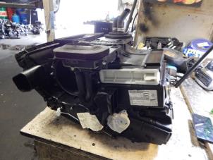 Used Heater housing Renault Twingo II (CN) 1.2 Price € 120,00 Margin scheme offered by Autorecycling Bart