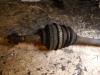 Front drive shaft, left from a Renault Twingo (C06), 1993 / 2007 1.2 16V, Hatchback, 2-dr, Petrol, 1,149cc, 55kW (75pk), FWD, D4F708, 2003-10 / 2007-05, C060; C061; C062; C06G; C06N; C06R; C06V; C06W 2005