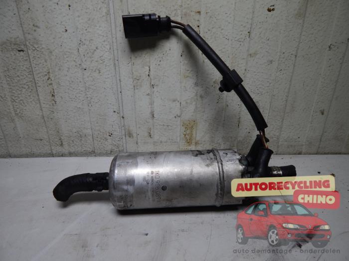 Begagnade Boosterpump Skoda Superb Combi (3TAC/TAF) 2.0 TDI 16V Pris € 40,00 Marginaltabell erbjuds av Autorecycling Chino B.V.