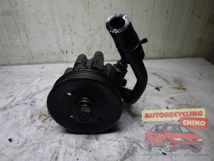 Usagé Pompe de direction Chevrolet Matiz 0.8 Prix € 35,00 Règlement à la marge proposé par Autorecycling Chino B.V.