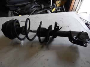 Used Front shock absorber, right Renault Laguna II (BG) 2.0 16V Price € 35,00 Margin scheme offered by Autorecycling Bart