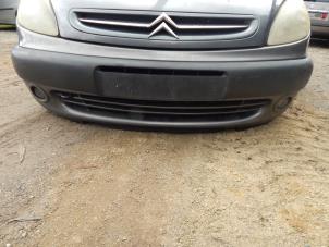 Used Front bumper Citroen Xsara Picasso (CH) 1.8 16V Price € 75,00 Margin scheme offered by Autorecycling Bart