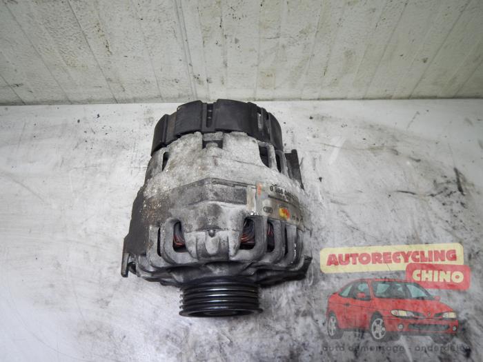Dynamo from a Renault Twingo (C06) 1.2 1998