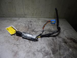 Used Ignition lock + key Citroen Xsara Picasso (CH) 1.8 16V Price € 35,00 Margin scheme offered by Autorecycling Bart