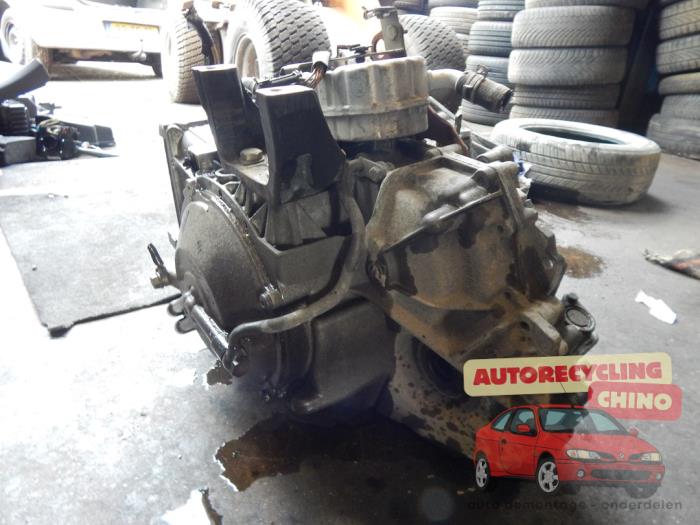 Gearbox Peugeot 407 SW 2.2 16V - 0281169 3FZ 20HZ31