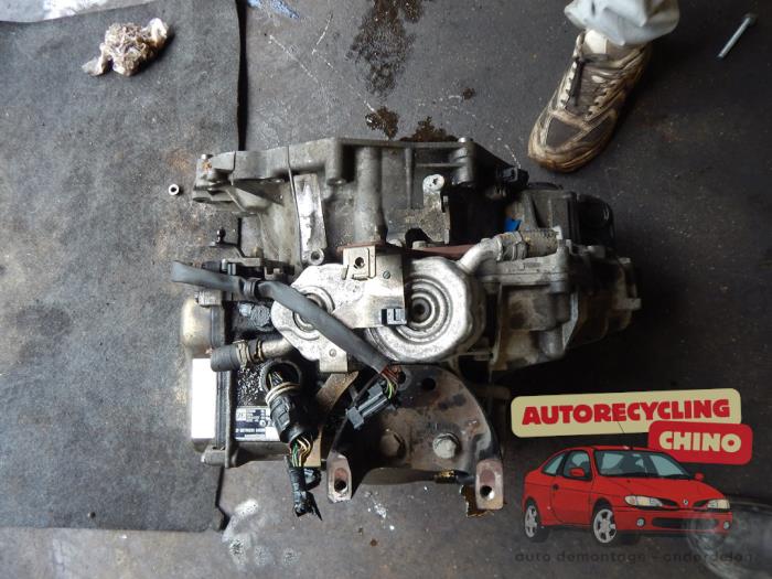 Gearbox Peugeot 407 SW 2.2 16V - 0281169 3FZ 20HZ31