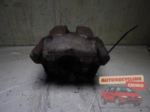 Used Rear brake calliper, right Peugeot 407 SW (6E) 2.2 16V Price € 40,00 Margin scheme offered by Autorecycling Chino B.V.