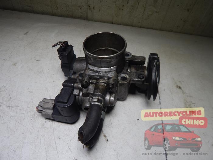Gebrauchte Drosselklappengehäuse Suzuki Baleno (GC/GD) 1.6 16V Preis € 50,00 Margenregelung angeboten von Autorecycling Chino B.V.
