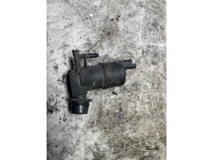 Used Windscreen washer pump Renault Kangoo Express (FW) 1.5 dCi 75 Price € 9,99 Margin scheme offered by Autorecycling Bart
