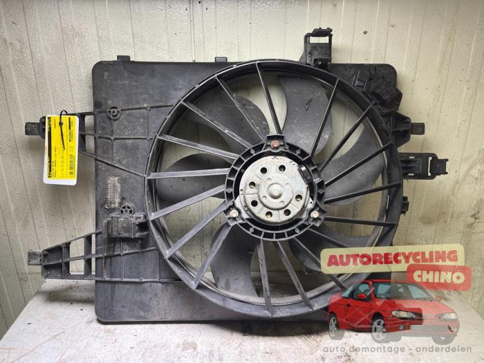 Używane Silnik wentylatora Renault Kangoo Express (FW) 1.5 dCi 75 Cena € 35,00 Procedura marży oferowane przez Autorecycling Chino B.V.