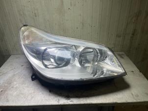Used Headlight, right Citroen C5 II Break (RE) 2.0 HDiF 16V Price € 60,00 Margin scheme offered by Autorecycling Bart