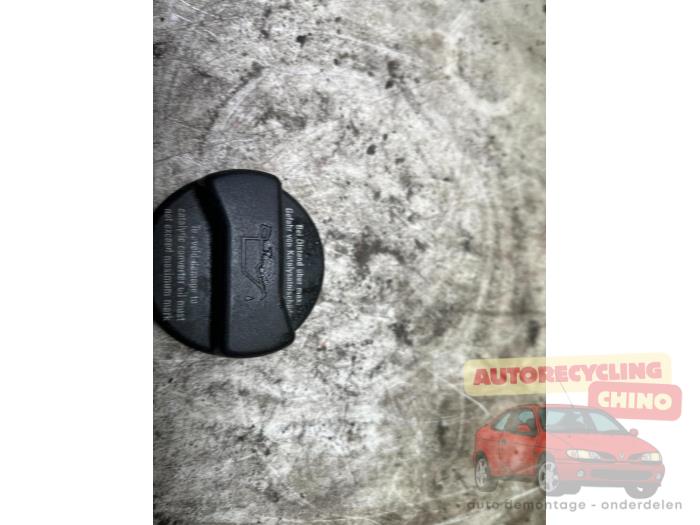 Gebrauchte Ölkappe Seat Leon (1M1) 1.6 16V Preis € 9,99 Margenregelung angeboten von Autorecycling Chino B.V.