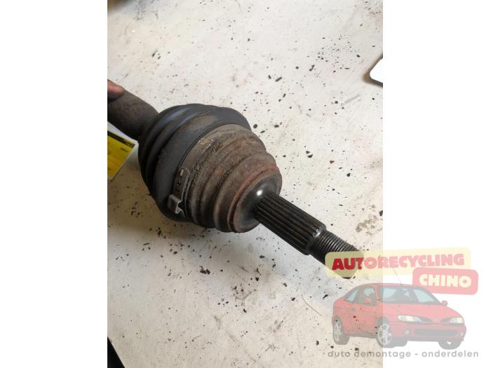 Antriebswelle rechts vorne Volkswagen Lupo 1.0 MPi 50 - AHT DTP 